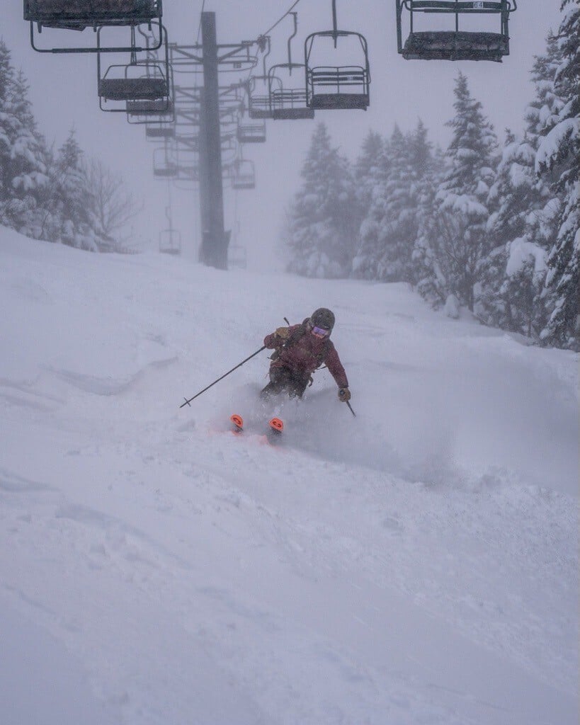 ariel-storm-skiing